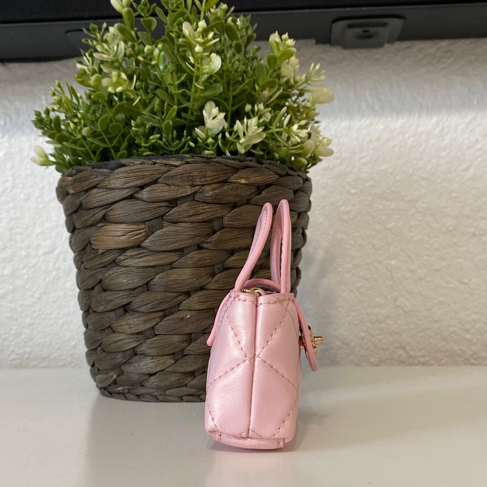 CHANEL Pink Mini Quilted Bag GWP VIP - Picture 2 of 7